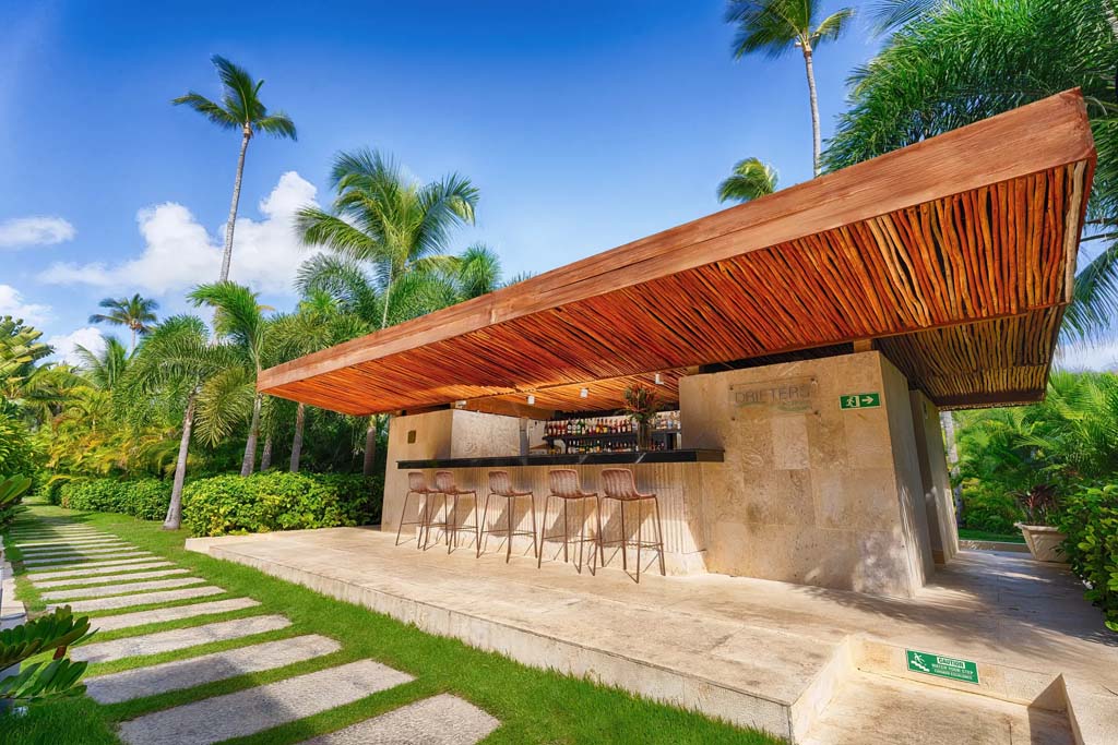 Drifters at Secrets Royal Beach Punta Cana