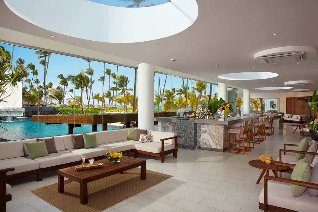  Preferred Club Bar at Secrets Royal Beach Punta Cana