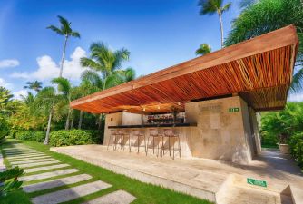 Drifters at Secrets Royal Beach Punta Cana